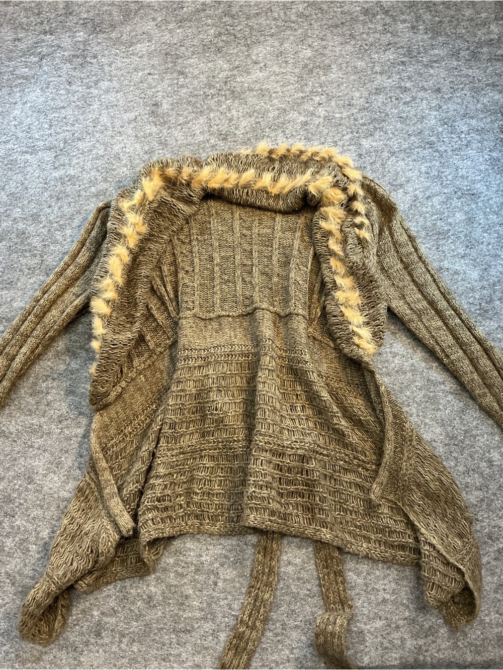 Puff & Bear Cozy Faux-Fur Trim Open Cardigan Sweater - Taupe Size S